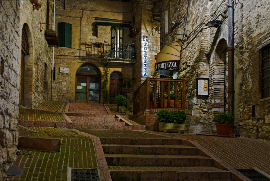 Assisi at Night #12
