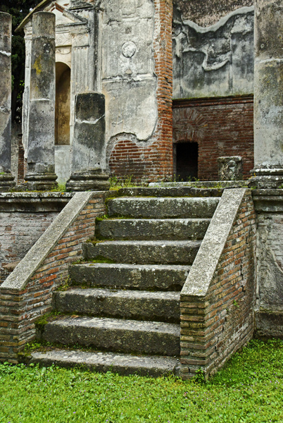 Pompeii Detail #18