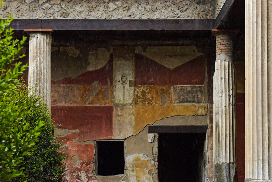 Pompeii Detail #45
